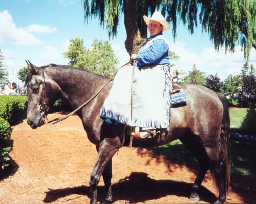 Rustic Matador & Joanne Milton riding Sidesaddle